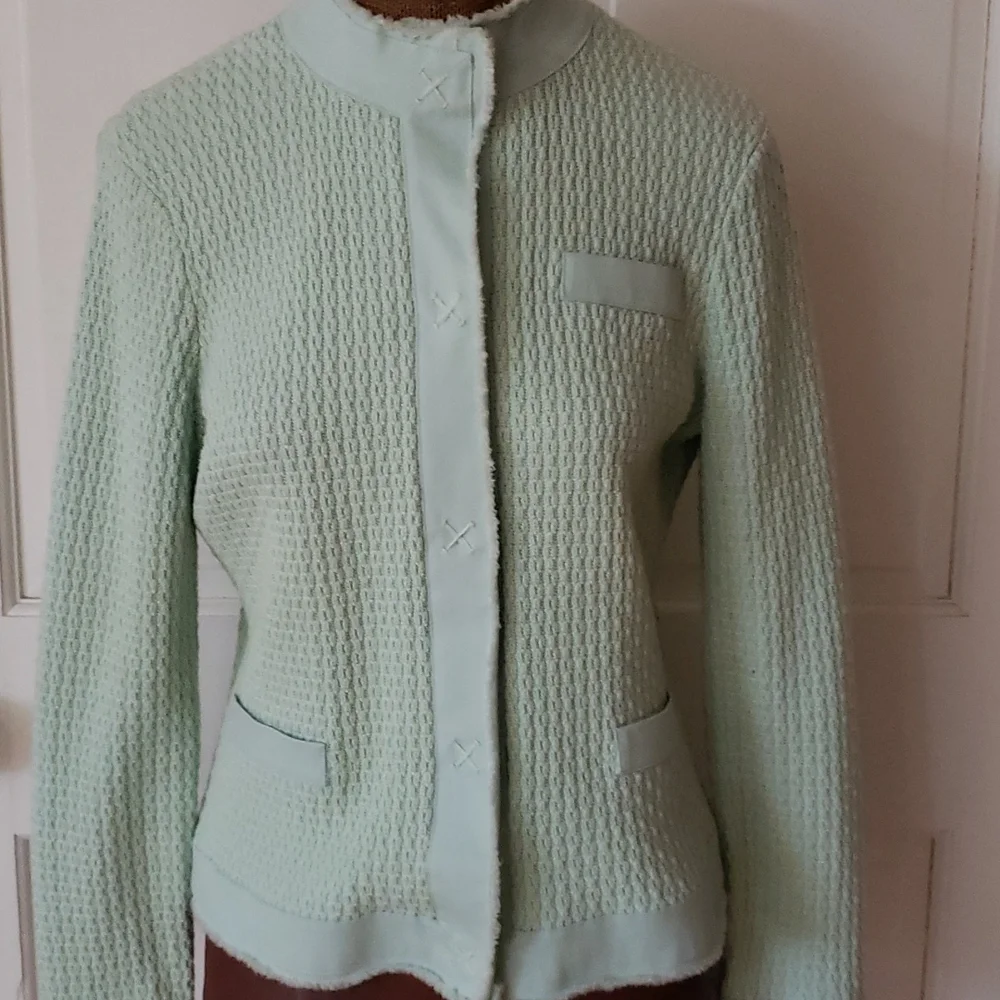 Jacket - Picture 1 of 4